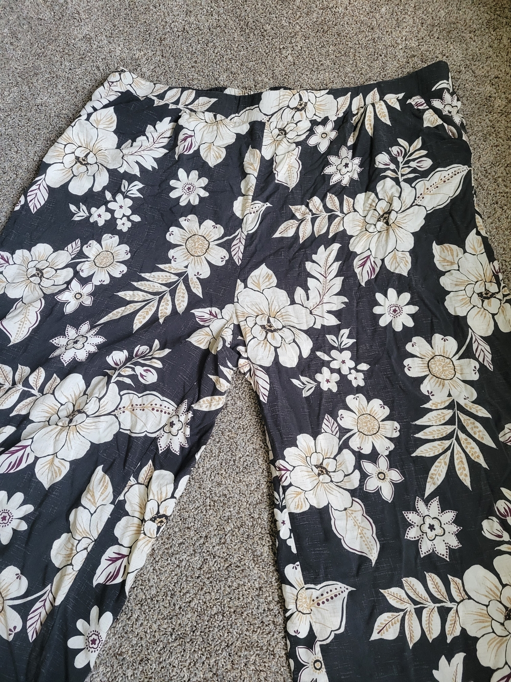 torrid Black Wide Leg Floral Pants
